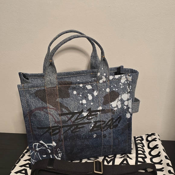 Marc Jacobs Denim Medium Tote - Picture 1 of 7